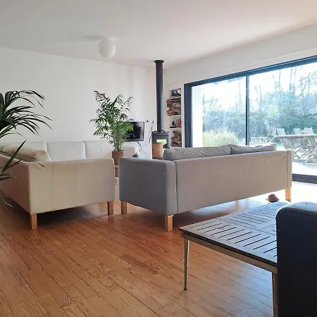 Maison Dans La Foret Merignac (Gironde)