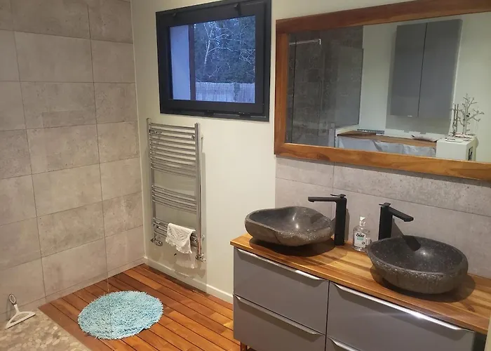 Maison Dans La Foret * Merignac (Gironde)