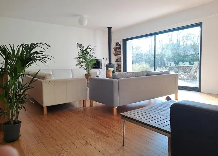 Maison Dans La Foret Merignac (Gironde)